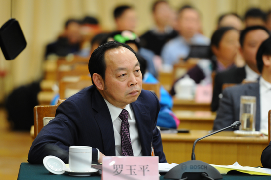 炒股配资哪个平台好 563亿元，贵州前首富都欠了谁的钱？